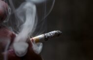 Сигаретный дым провоцирует храп у ребенка